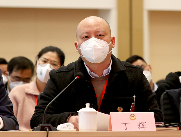 六届政协二次会议书记面对面_副本.jpg