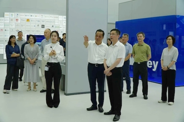 微信图片_2026-08-26_083022_481.jpg